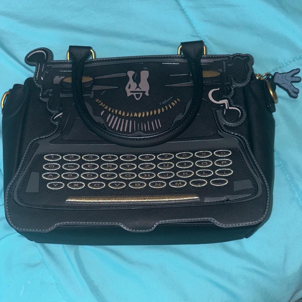 Wednesday lounge fly black Typewriter Design Handbag